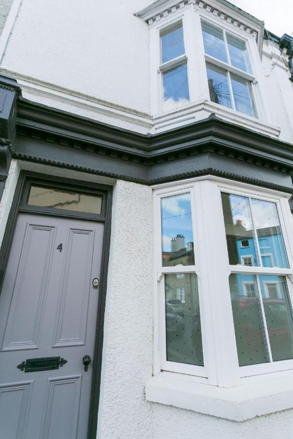 Vila Ty Medi Beaumaris Exteriér fotografie